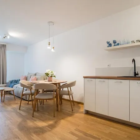 Airport Area Five 3 Kilometers Free Parking Apartament Sofia